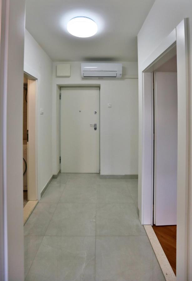 New Studio Apartman Emda U Centru Splita Экстерьер фото